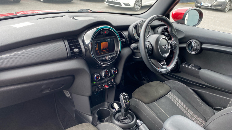 MINI Hatchback 1.5 Cooper Sport II 3dr Auto Petrol Hatchback